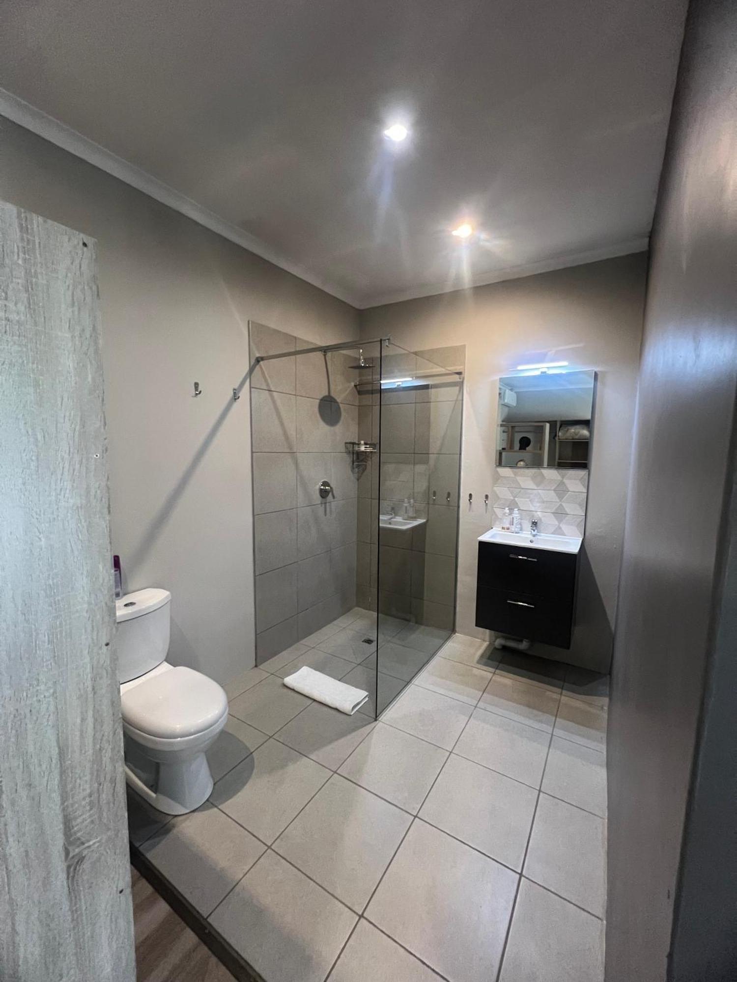 Le'Ciara Luxury Guest House Johannesburg Esterno foto